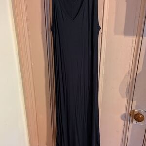 Women's black dress size L
